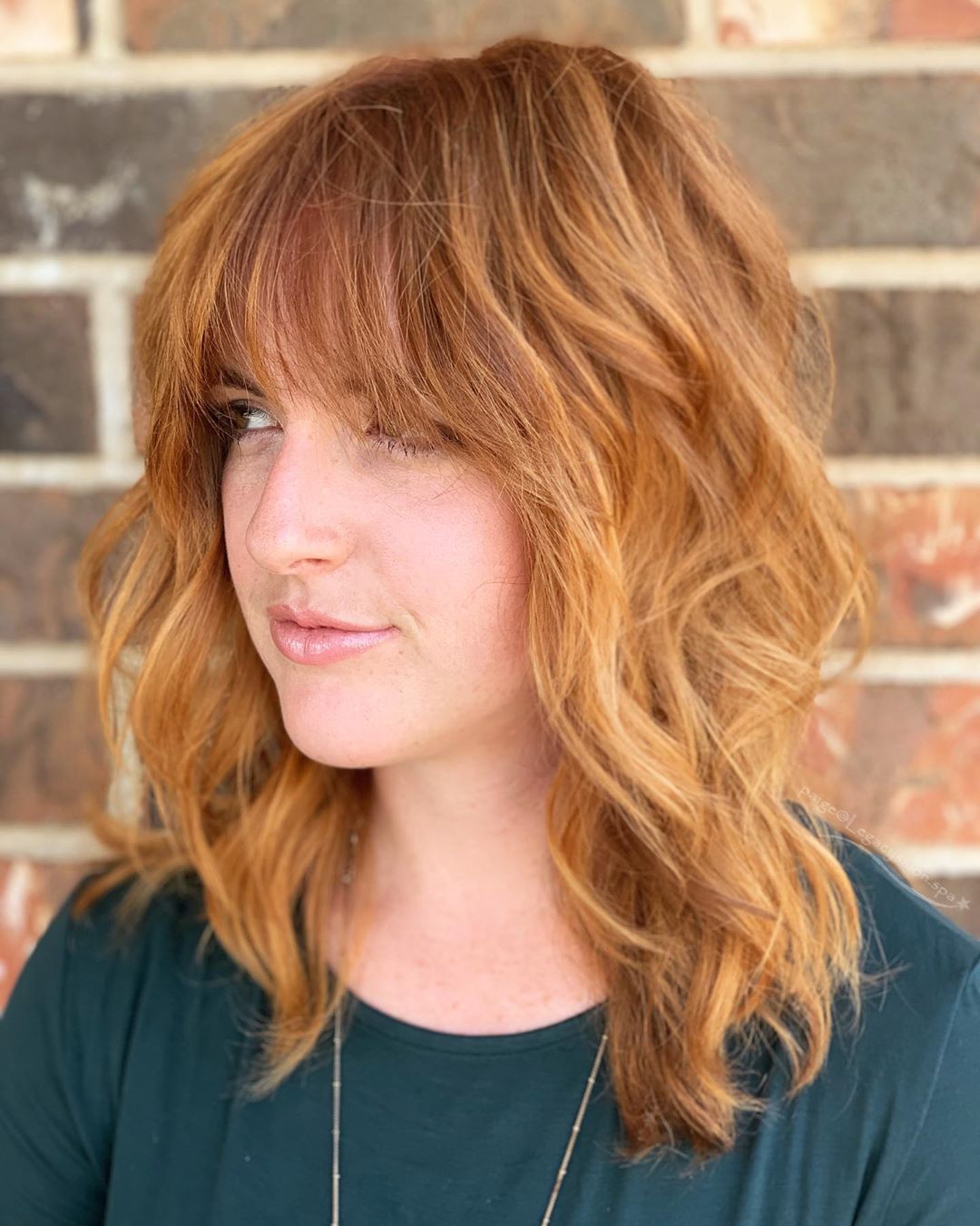 Wavy Mid Length Shag
